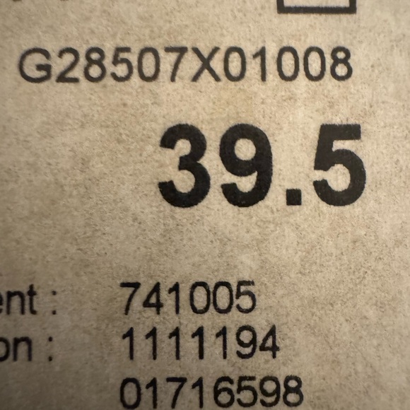 NEW Chanel Shoes - Picture 6 of 6